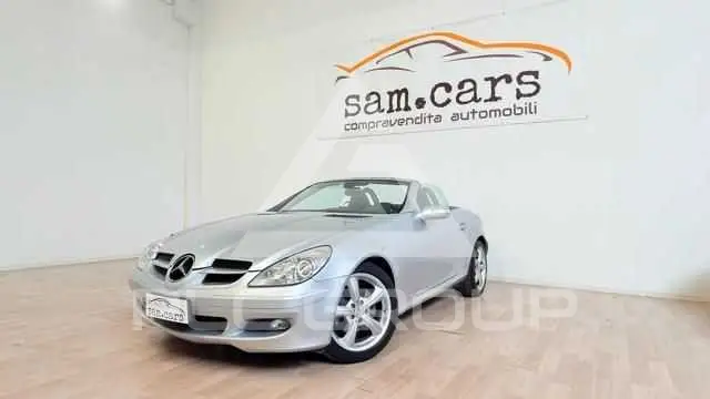 2004 Mercedes Benz SLK 200