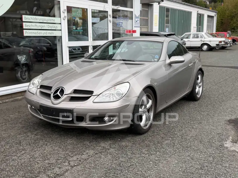 2004 Mercedes Benz SLK 200