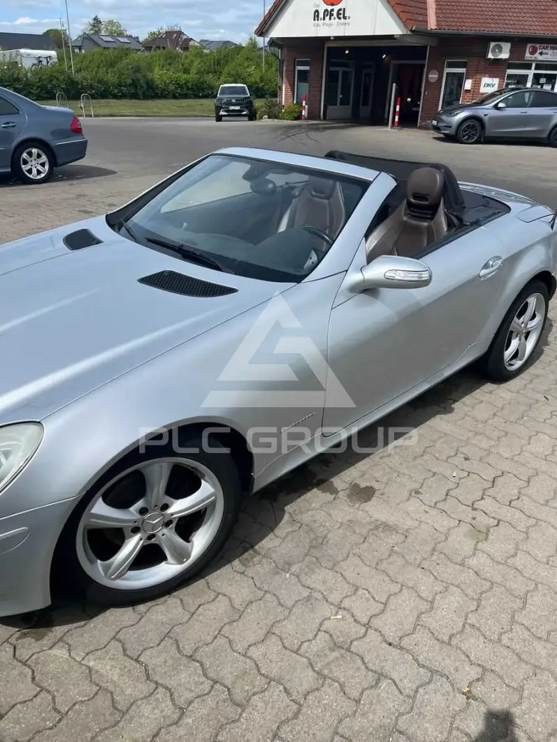2004 Mercedes Benz SLK 200