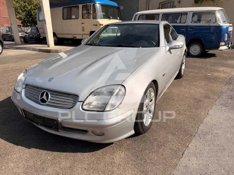 2004 Mercedes Benz SLK 200