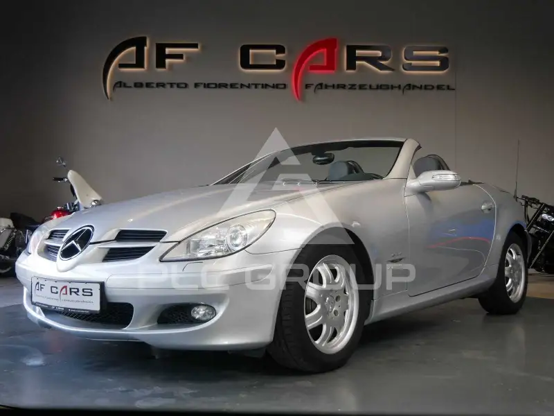 2004 Mercedes Benz SLK 200