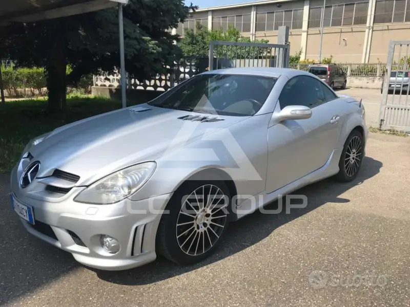 2004 Mercedes Benz SLK 200