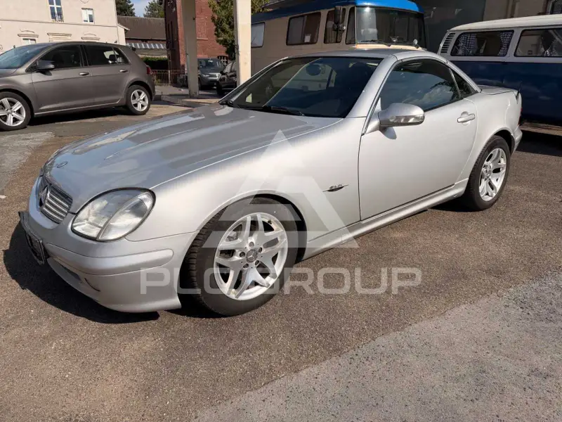 2004 Mercedes Benz SLK 200