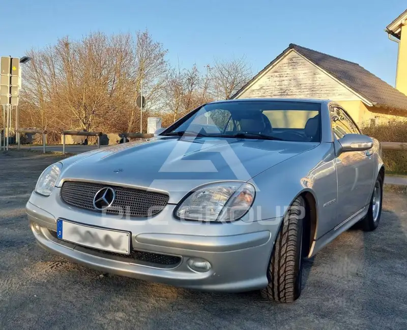 2004 Mercedes Benz SLK 200