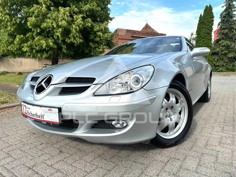 2004 Mercedes Benz SLK 200