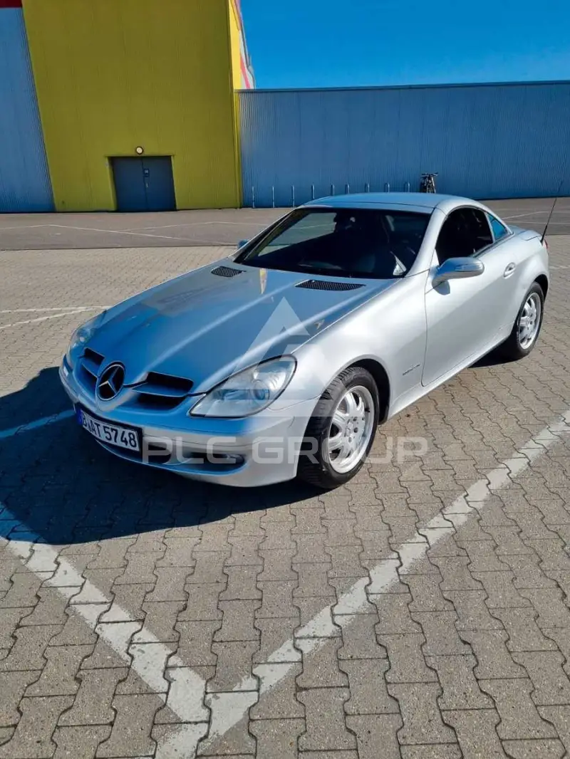 2004 Mercedes Benz SLK 200