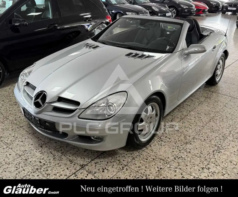 2004 Mercedes Benz SLK 200