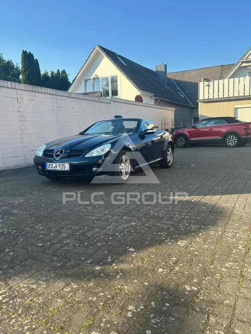 2004 Mercedes Benz SLK 200
