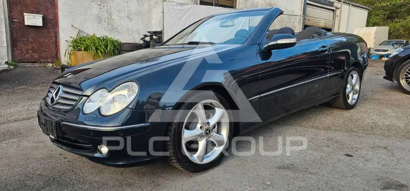 2004 Mercedes Benz CLK 200