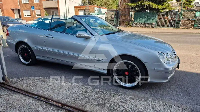 2004 Mercedes Benz CLK 200