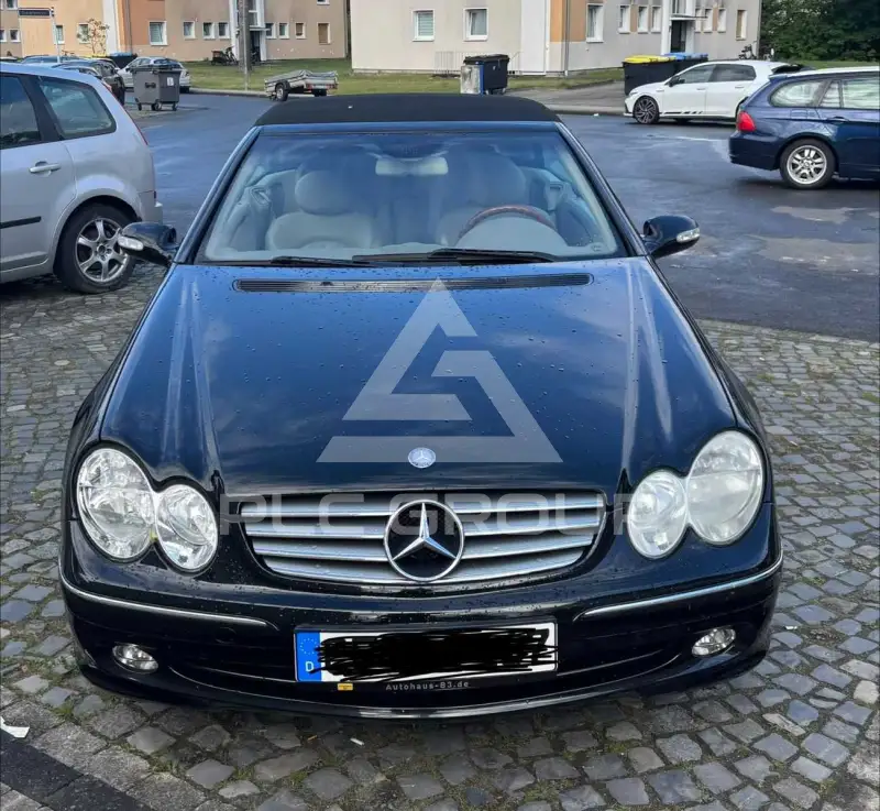 2004 Mercedes Benz CLK 200
