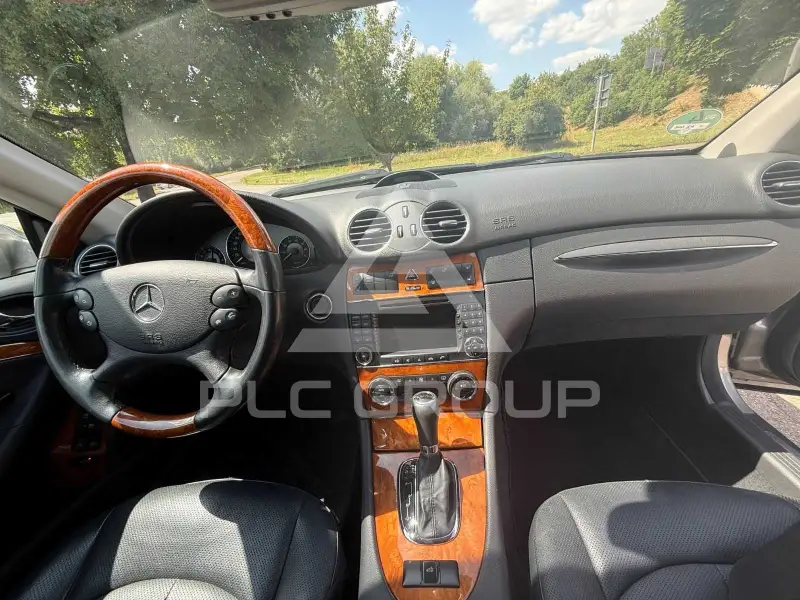 2004 Mercedes Benz CLK 200