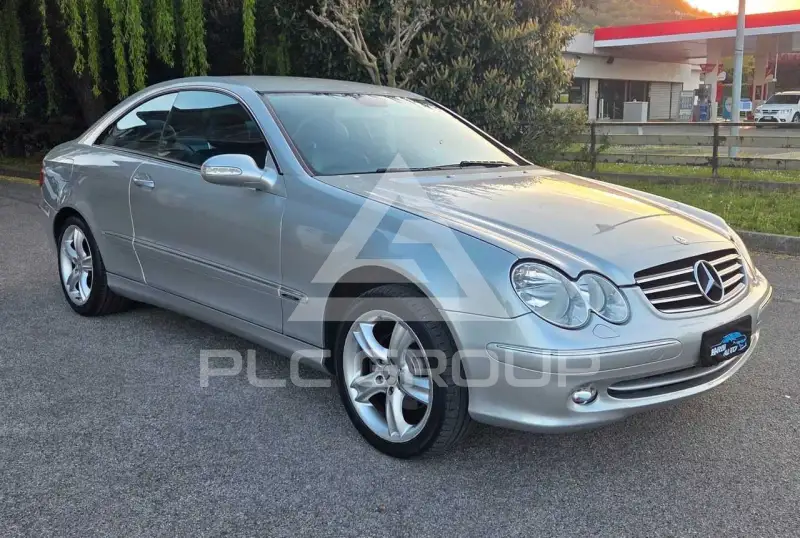 2004 Mercedes Benz CLK 200