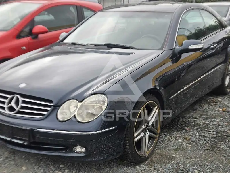 2004 Mercedes Benz CLK 200