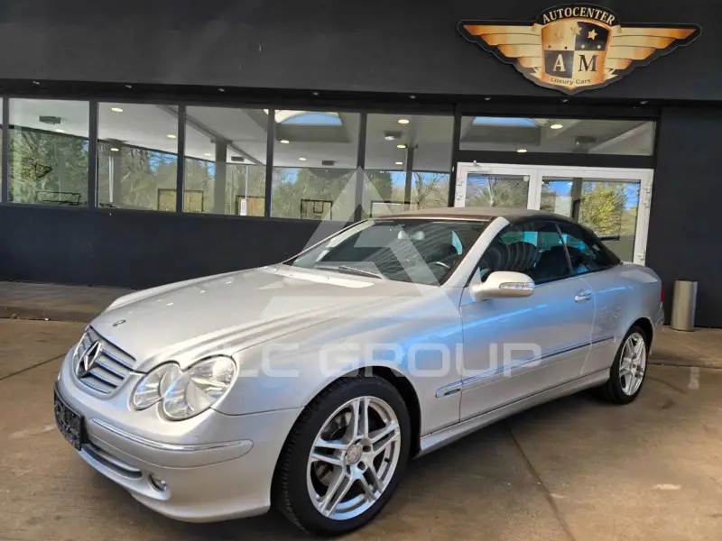 2004 Mercedes Benz CLK 200
