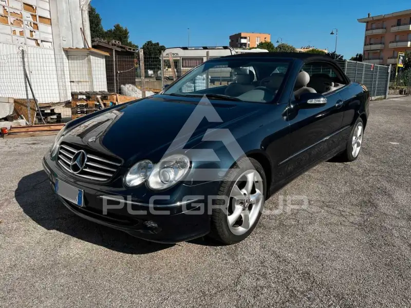 2004 Mercedes Benz CLK 200