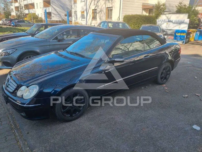 2004 Mercedes Benz CLK 200