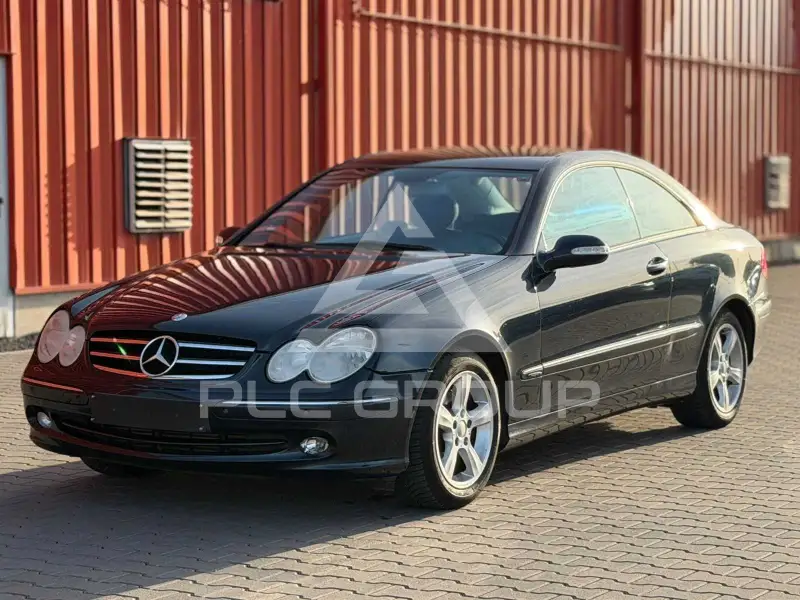 2004 Mercedes Benz CLK 200