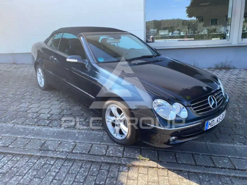 2004 Mercedes Benz CLK 200