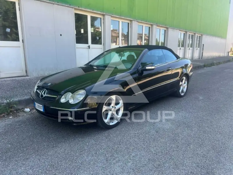 2004 Mercedes Benz CLK 200