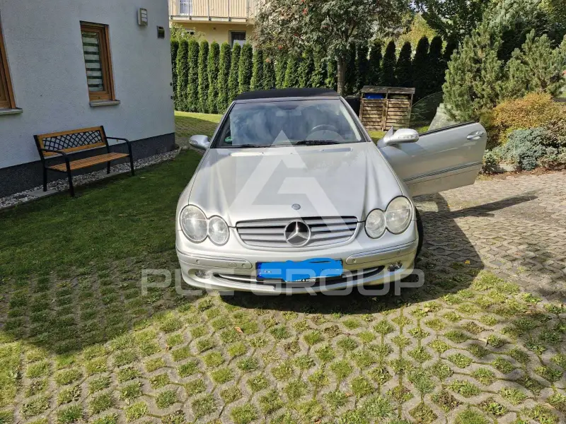 2004 Mercedes Benz CLK 200