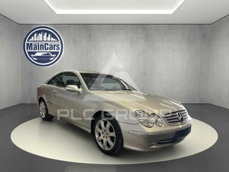 2004 Mercedes Benz CLK 200