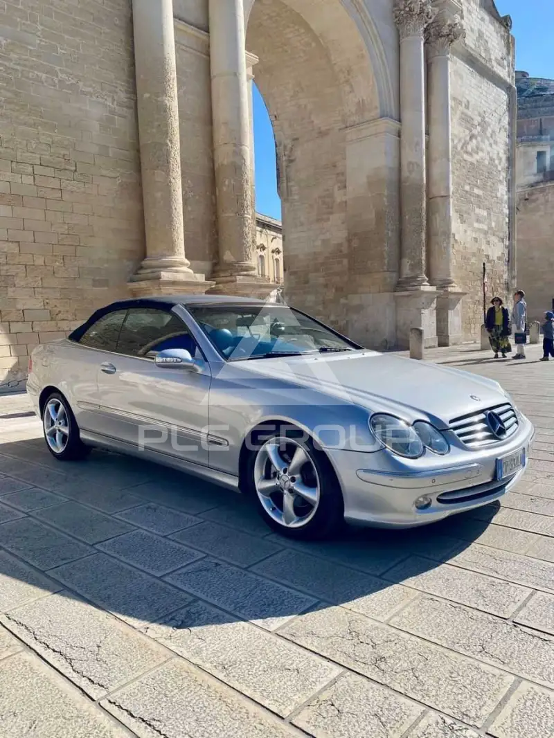 2004 Mercedes Benz CLK 200
