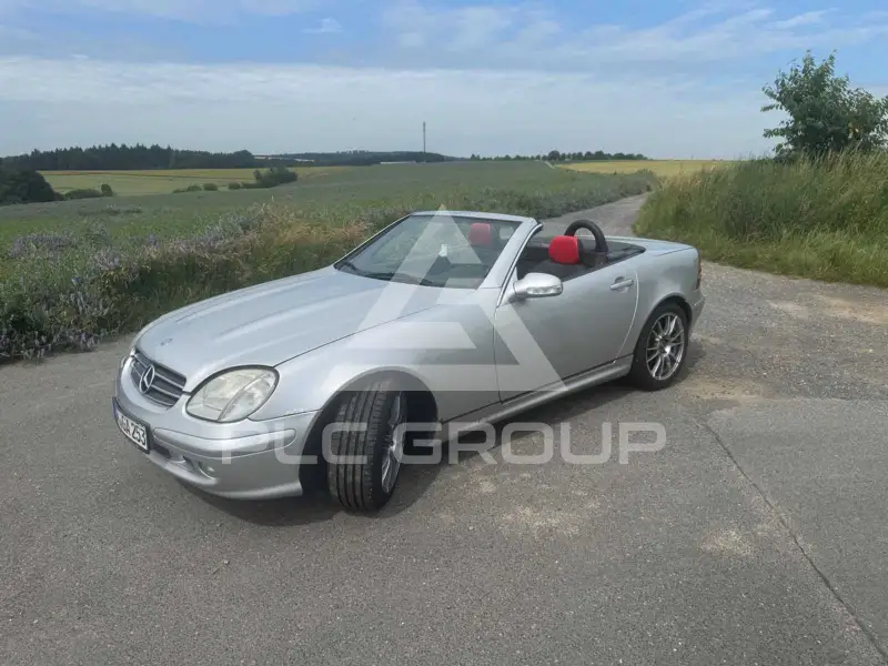 2004 Mercedes Benz SLK 320