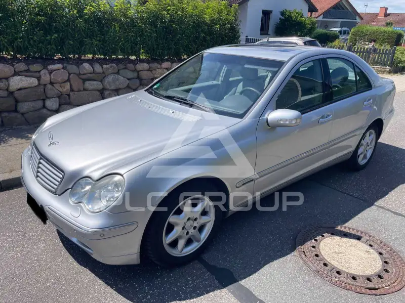 2004 Mercedes Benz C 240