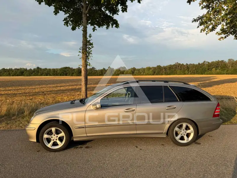 2004 Mercedes Benz C 240