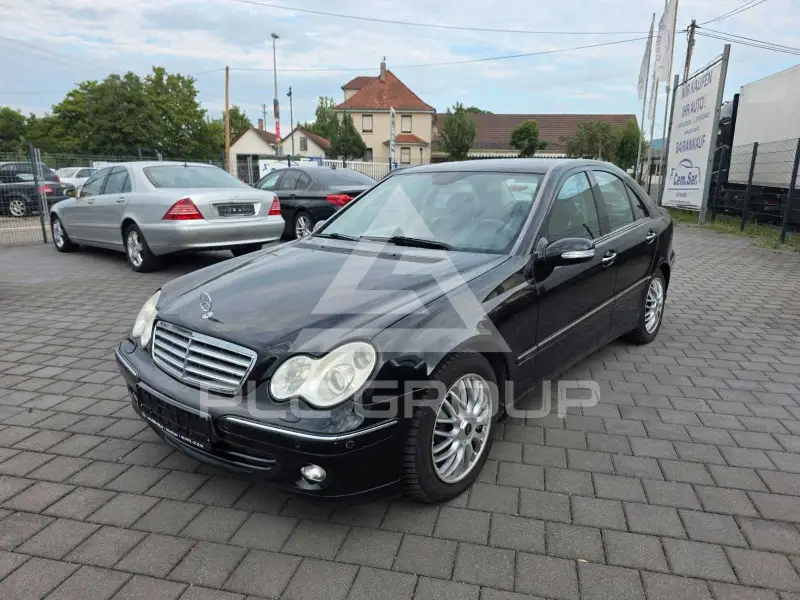 2004 Mercedes Benz C 240