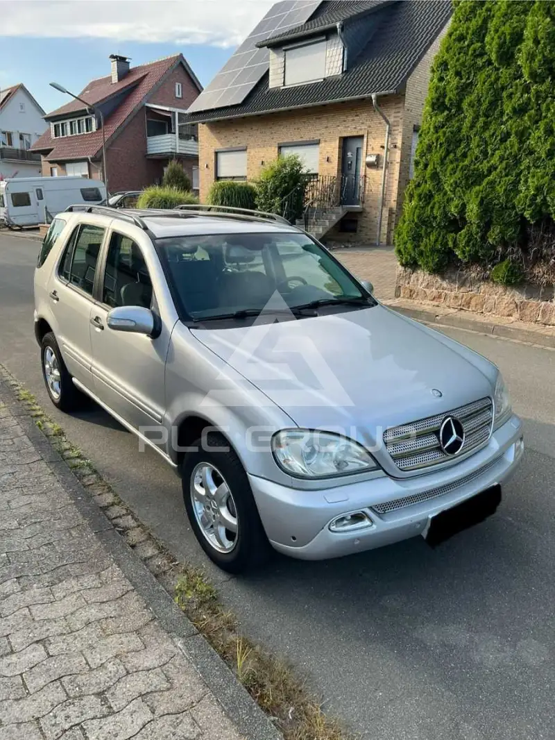 2004 Mercedes Benz ML 350