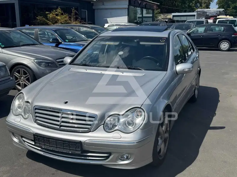 2004 Mercedes Benz C 320