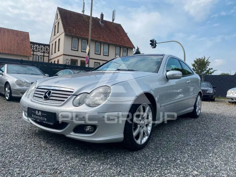 2004 Mercedes Benz C 320