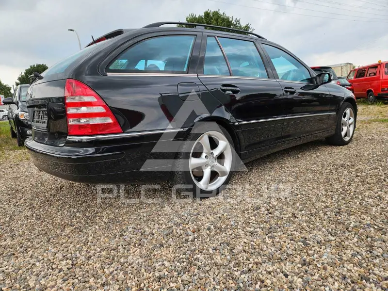 2004 Mercedes Benz C 320