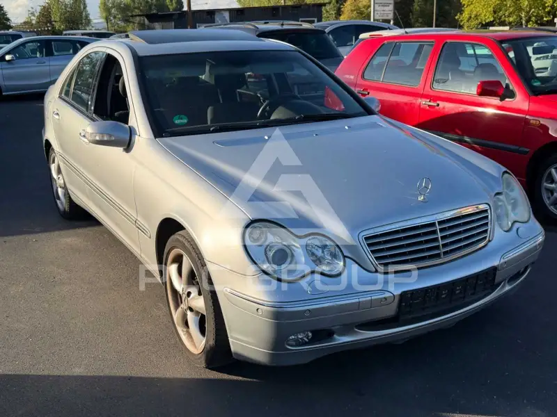 2004 Mercedes Benz C 320