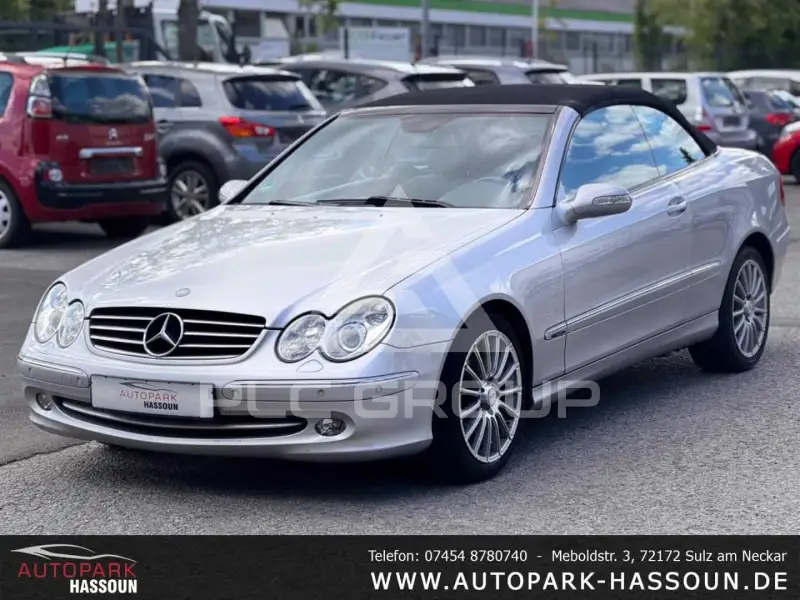 2004 Mercedes Benz CLK 320