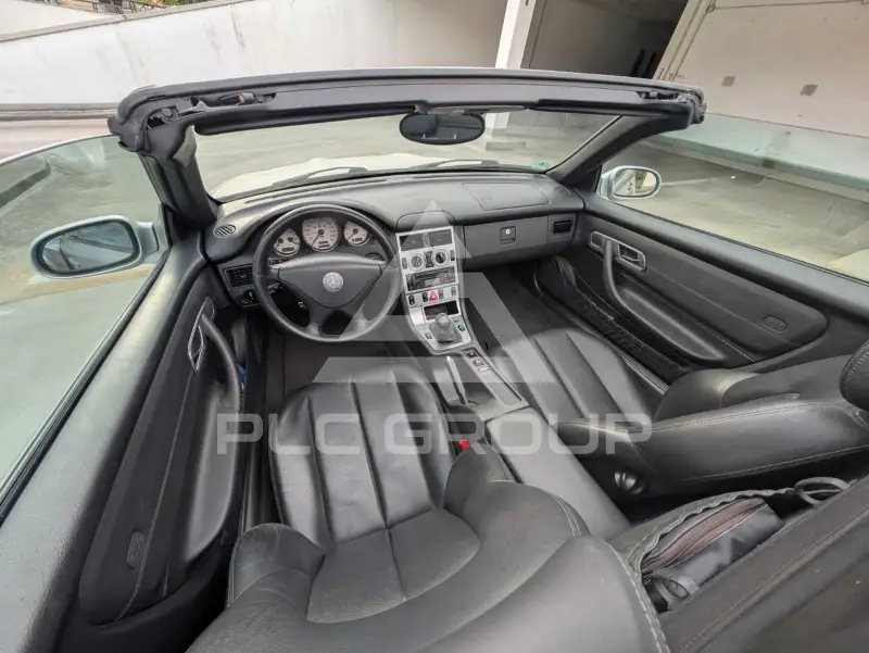 2004 Mercedes Benz SLK 230