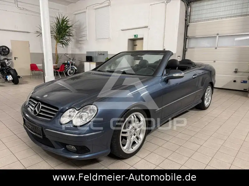 2004 Mercedes Benz CLK 550