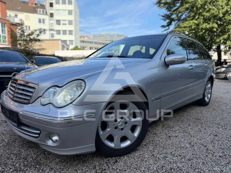 2004 Mercedes Benz C 220