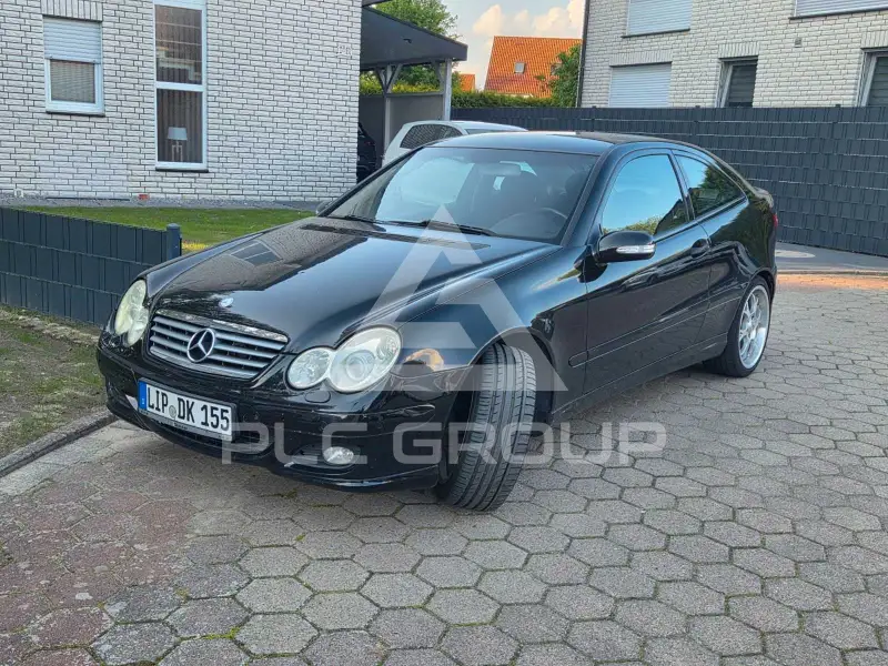 2004 Mercedes Benz C 220