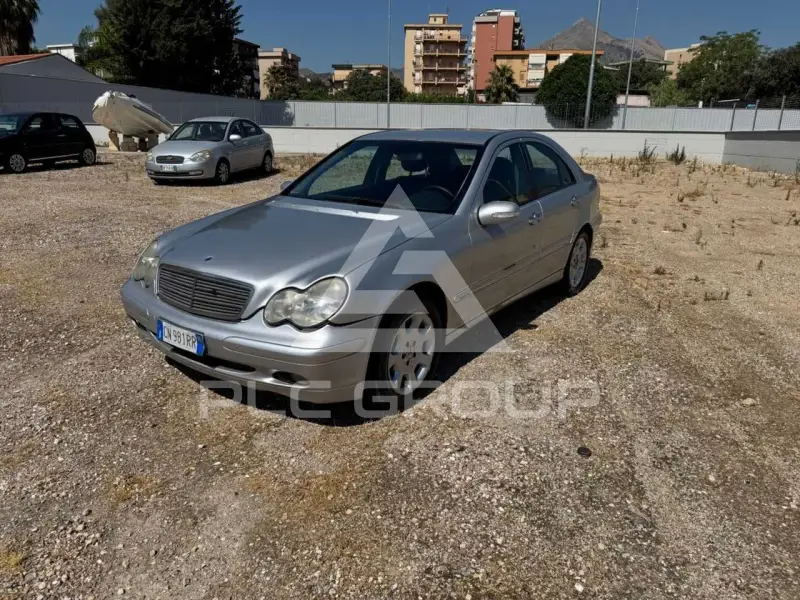 2004 Mercedes Benz C 220