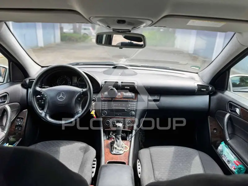 2004 Mercedes Benz C 220