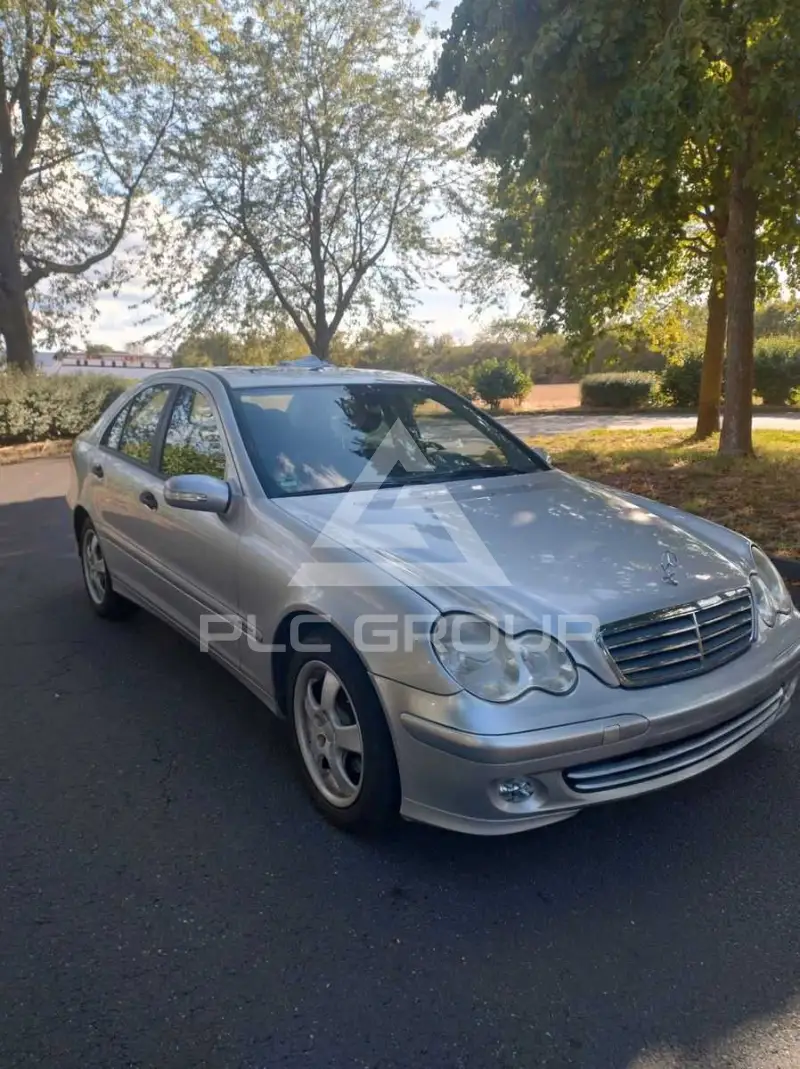 2004 Mercedes Benz C 220