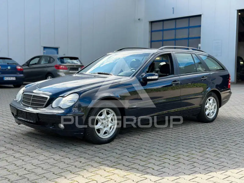 2004 Mercedes Benz C 220