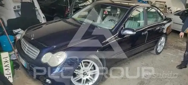 2004 Mercedes Benz C 220