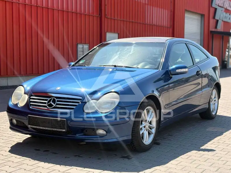 2004 Mercedes Benz C 220