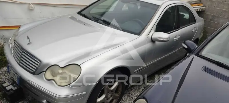 2004 Mercedes Benz C 220
