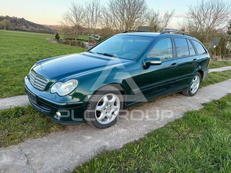 2004 Mercedes Benz C 220