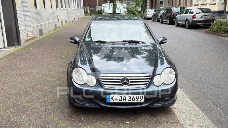 2004 Mercedes Benz C 220